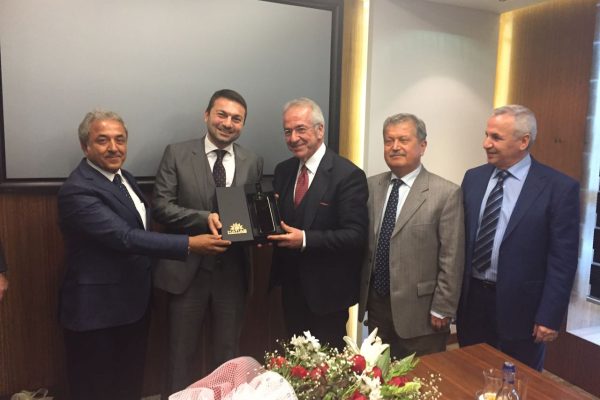 Nevhan Gündüz – TÜSİAD Başkanı Sayın Erol Bilecik’e Ziyaret